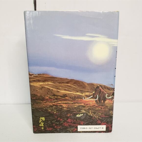 The Mammoth Hunters by Jean Auel Hardcover #3 - Picture 5 of 6